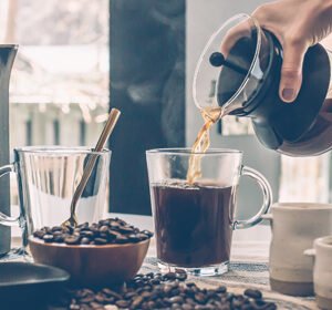 Exile pearl necklace