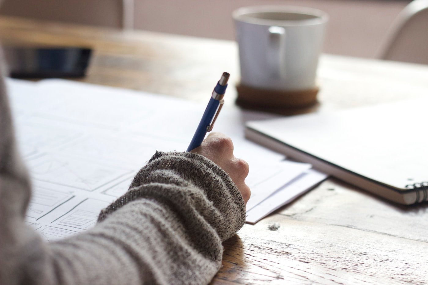linkedin content calendar — illustrative stock photo