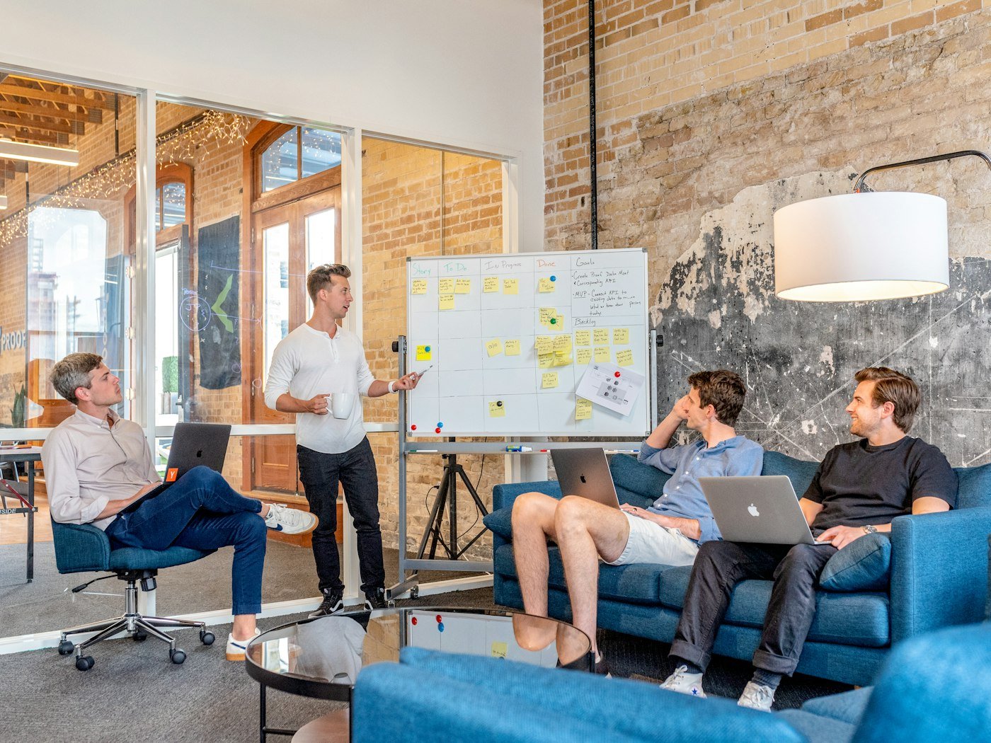 content calendar vs content planner — illustrative stock photo